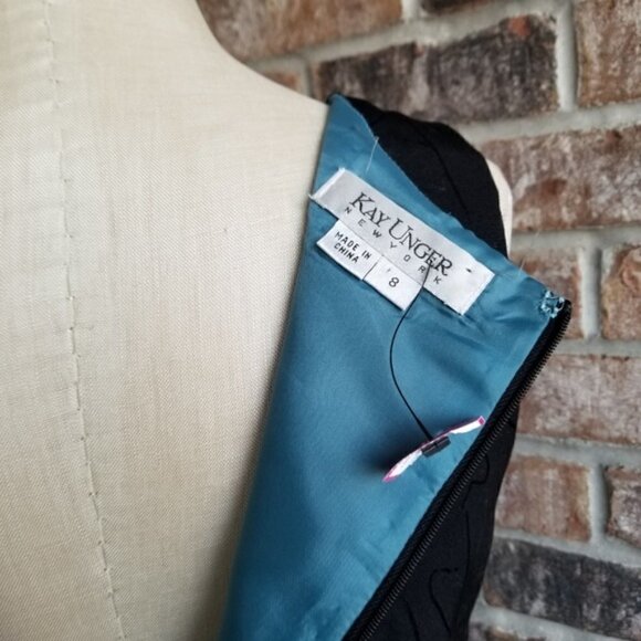 Kay Unger dress (8) - Picture 4 of 4